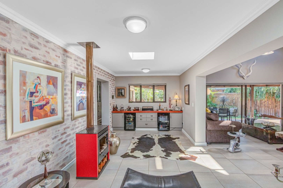3 Bedroom Property for Sale in Brenton On Lake Western Cape
